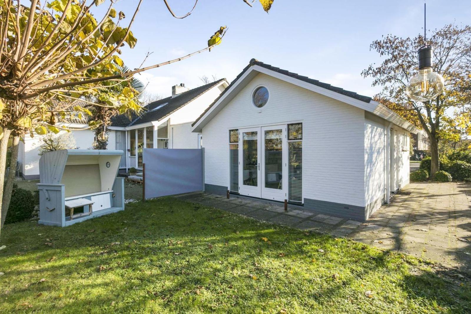 Holiday Home Beach Bubbles - Near The Beach With Big Garden - Not For Companies Ouddorp Extérieur photo